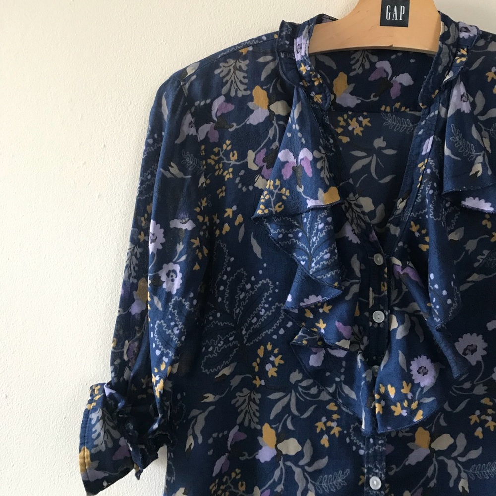 Gap Ruffle Button Down Floral Shirt